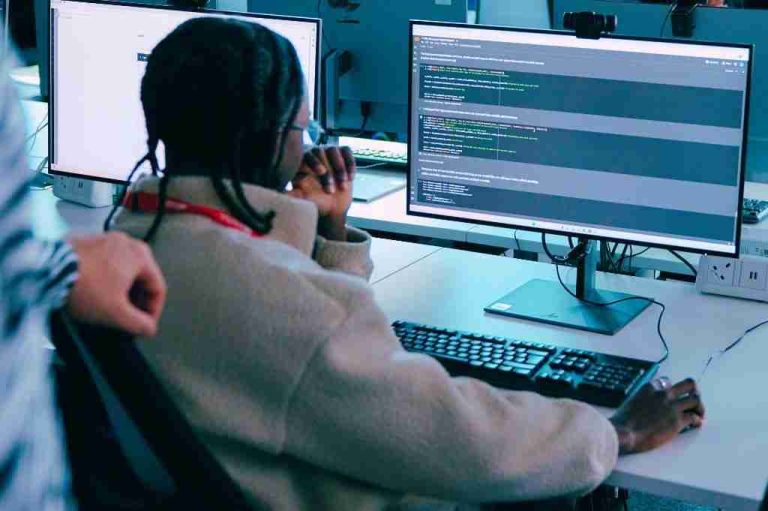 Universities must rethink how they prepare students for an AI-powered world, study argues