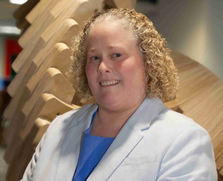 Psychology Expert Explains ‘Perfect Storm’ Behind Online Toxicity and Social Media Abuse