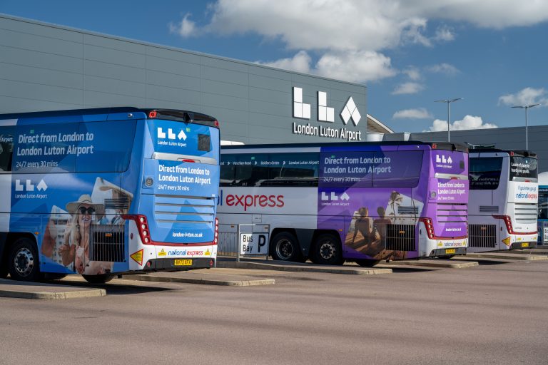 National Express Launches 10,000 £2 Coach Fares from London to Luton Airport